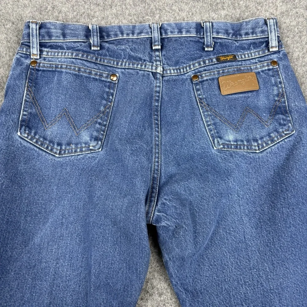 Wrangler Jeans 13MWZ Mens 36x29 (Fits 35x28) Cowboy Cut Western Blue Medium Wash